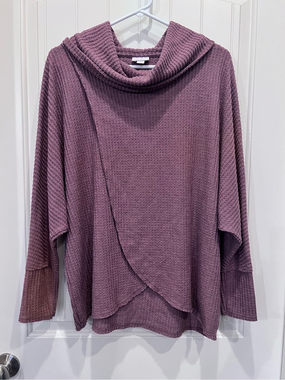 Lularoe Kristen Cowl Neck Waffle
Knit Top Sz Medium